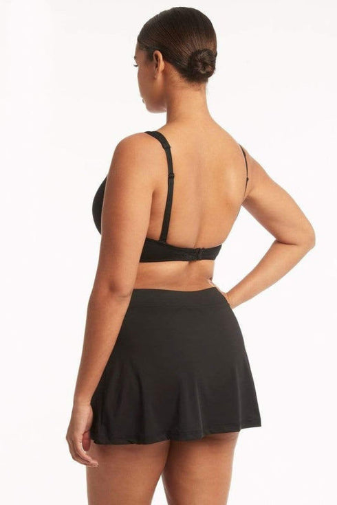 Sea Level Essentials Cross Front B-DD Cup Bikini Top